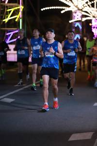 BIB: 40384
                            <button type="button" onclick="openModal(20271289)" class="btn btn-primary btn-sm float-right btn-popup" data-toggle="modal" data-target=".modal-high-quality">
                        <i class="fas fa-shopping-cart"></i> Add to Cart
                    </button>
                                            <button type="button" onclick="isThisMe(20271289, true)" class="btn btn-success btn-sm float-right btn-popup btn-isme hidden" data-toggle="tooltip" data-placement="bottom" title="นี่คือรูปของคุณใช่ไหม คลิกที่นี่เพื่อเอาเข้าอัลบั้ม">
                        <i class="fas fa-plus"></i> Add to album
                    </button>
                    <button type="button" onclick="isThisMe(20271289, false)" class="btn btn-warning btn-sm float-right btn-popup btn-isnotme hidden">
                        <i class="fas fa-ban"></i> Remove from album
                    </button>